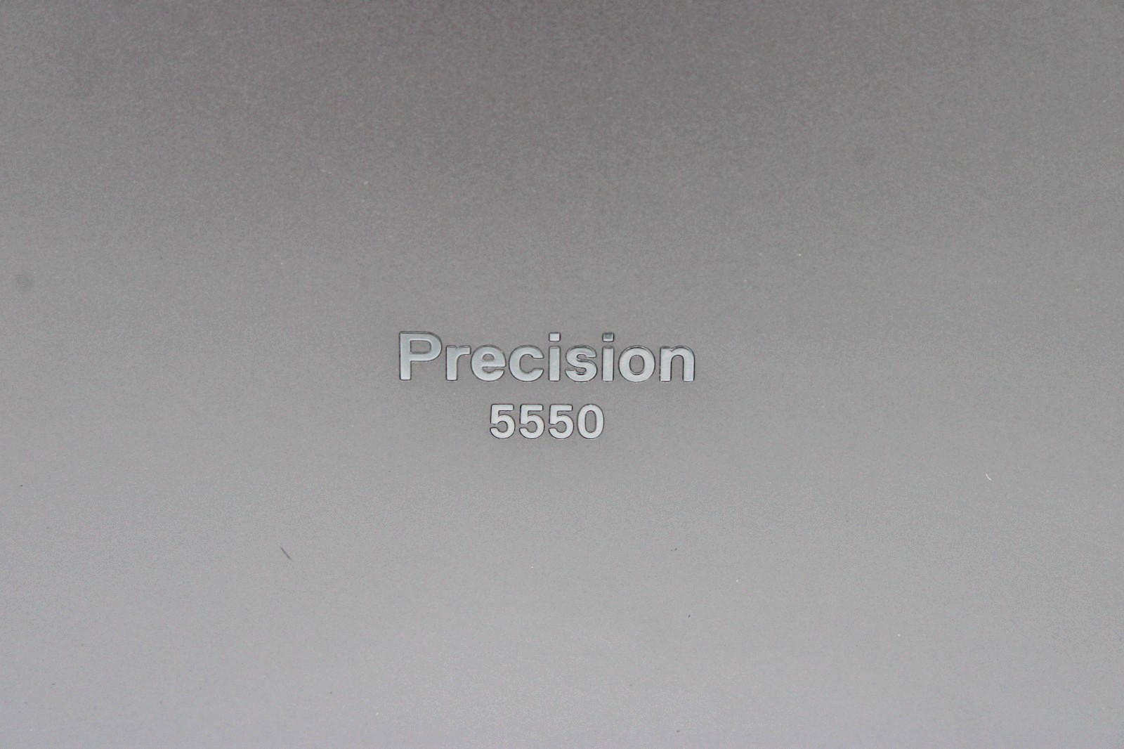 Dell Precision 5550 Intel Core i9-10885H 8GB RAM 256GB SSD NVIDIA Quadro T2000