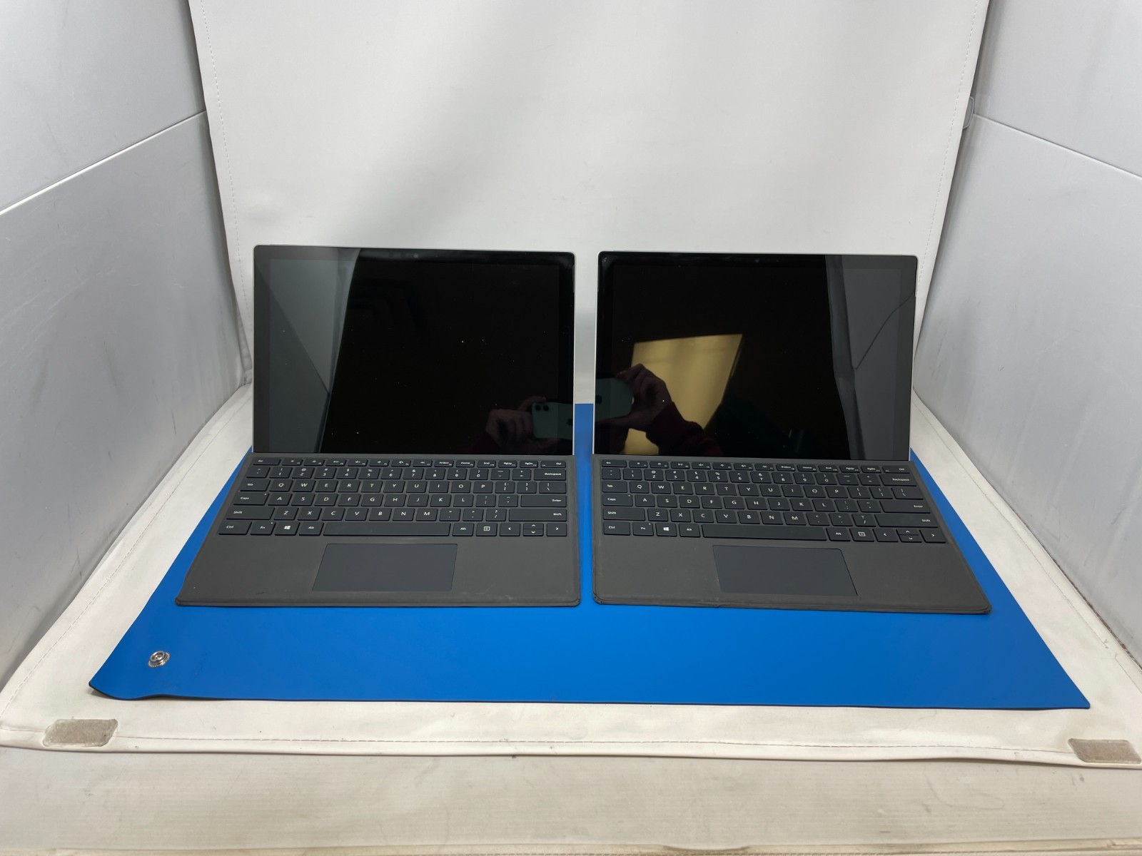 2 Microsoft Surface Pro 6 1796 | i5-8350U 256GB SSD 8GB RAM Windows 11 Pro