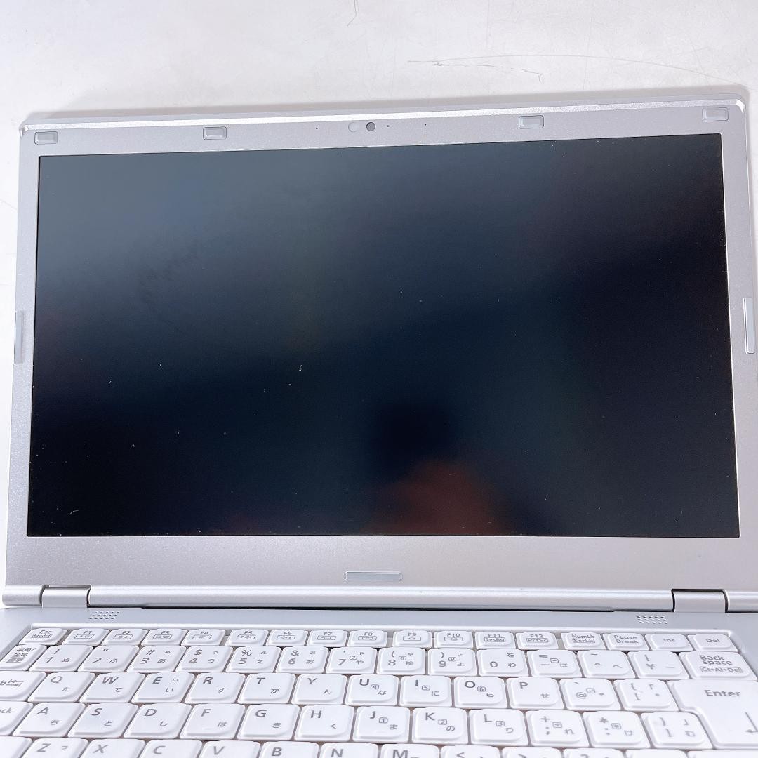 Panasonic Lets Note CF-LX5ADHVS Windows11 I5 6300U 4GB RAM 240GB SSD 14.0 DVD
