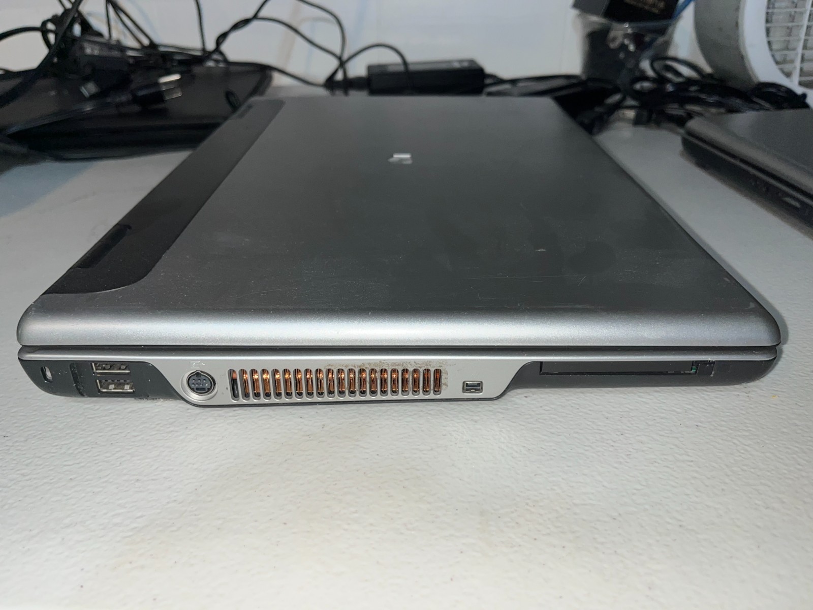 Gateway Laptop 2GB Ram PA6 M685E Intel Core Duo T2500 @ 2.00GHz