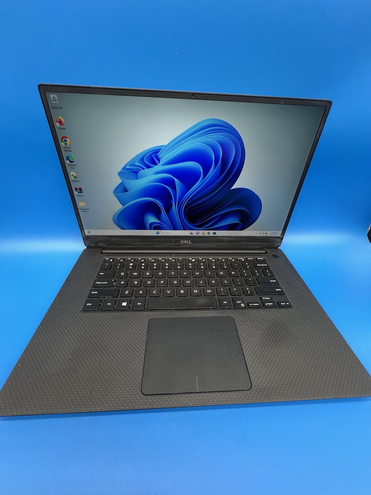 Dell XPS 15 7590 15.6” i5-9300H 8GB RAM 256GB SSD Windows 11 Pro