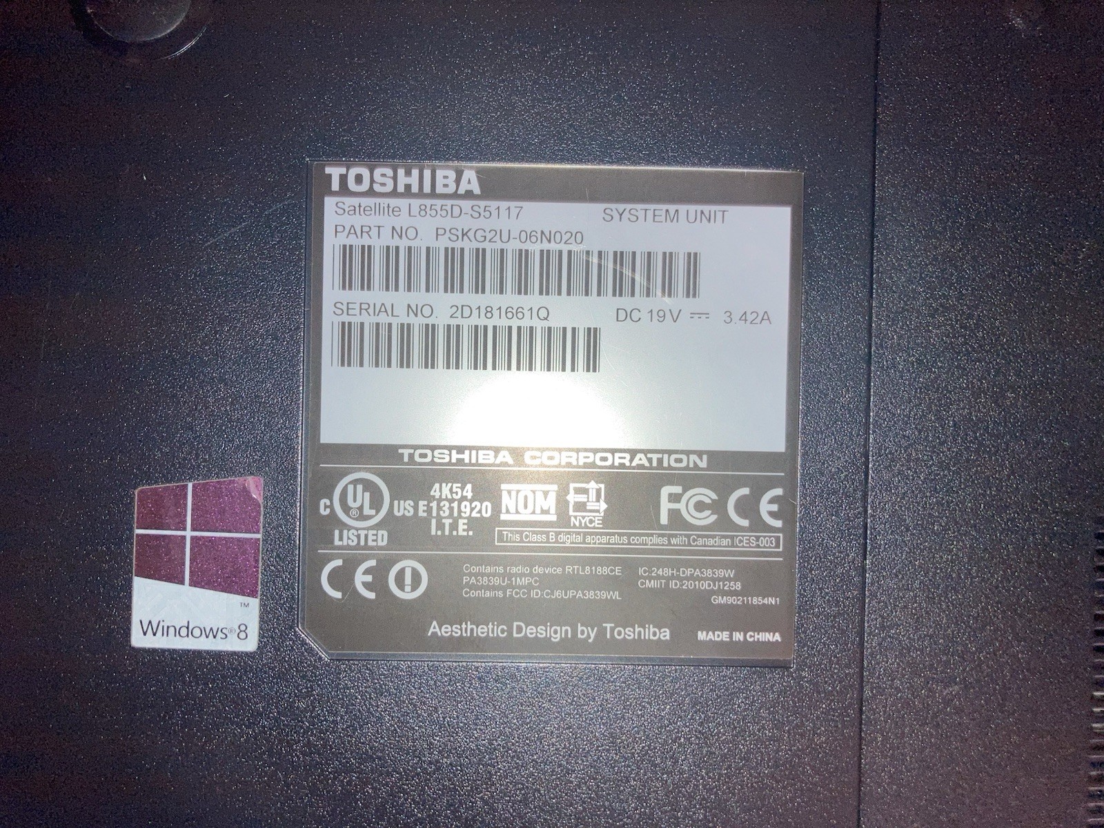 Toshiba Satellite L855D-S5117 AMD Laptop | Works Plugged In – Bad Battery