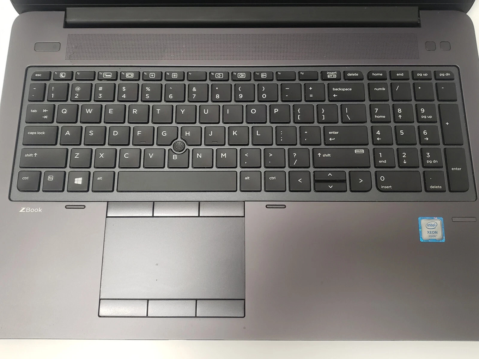 HP ZBook 15 G4 15.6″ Xeon E3-1505M v6 16GB RAM 512GB SSD Quadro M2200 Win 11 Pro