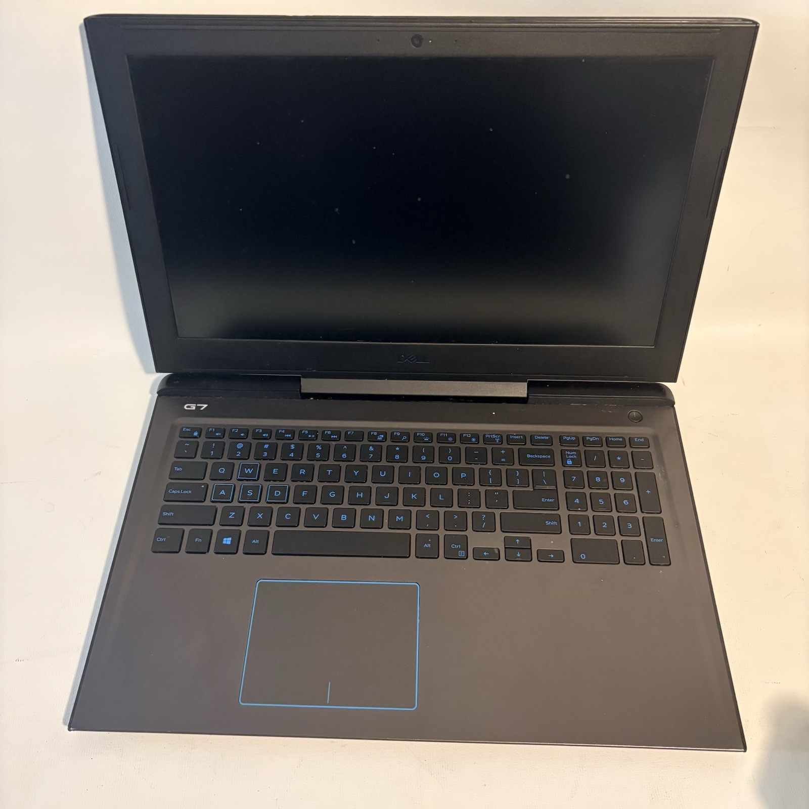 Dell G7 7588 Laptop i9-8950HK 32GB 256GB nvme 1TB 1060 6GB 15.6 IPS FHD WIN 11