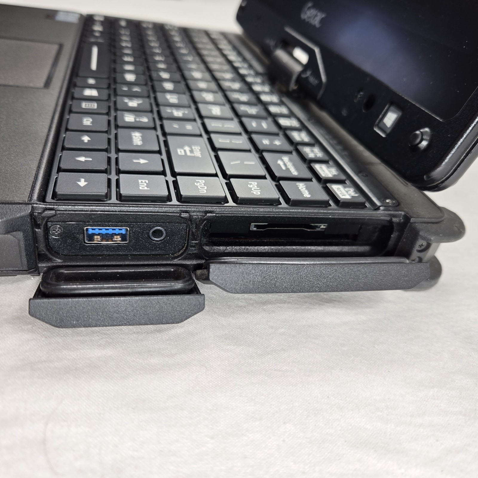 Getac V110 G6 Toughbook i7-10510U 1.8GHz 512GB SSD 16GB – GPS 4G Win11 – Grade B