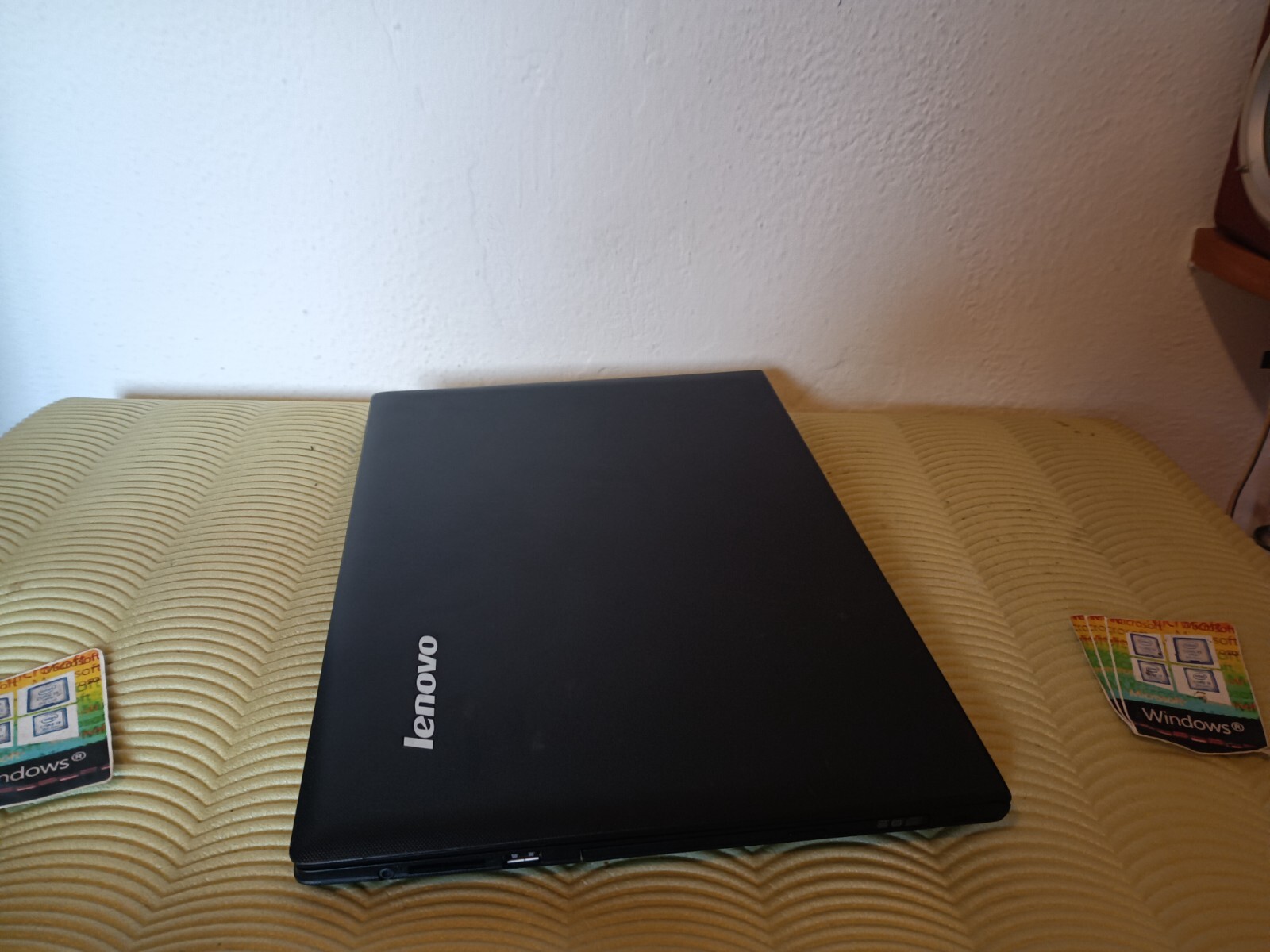LENOVO G500S 15.6″ 128GB NVME 8GB INTEL PENTIUM-2020M WINDOWS 11