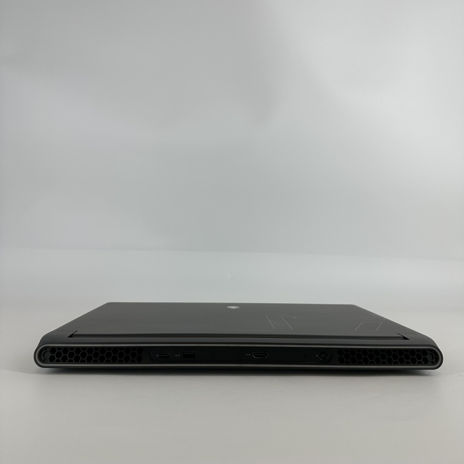 Dell Alienware M17 R5 480Hz FHD 3.2 GHz Ryzen 7 6800H 32GB 512GB SSD RTX 3070 Ti