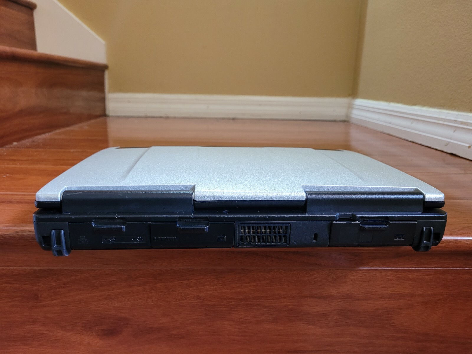 PANASONIC CF-53 MK4🔹i5-4310M@2.0GHz✔️1TB SSD✔️16GB✔️WIN10 64BIT/ TOUCH