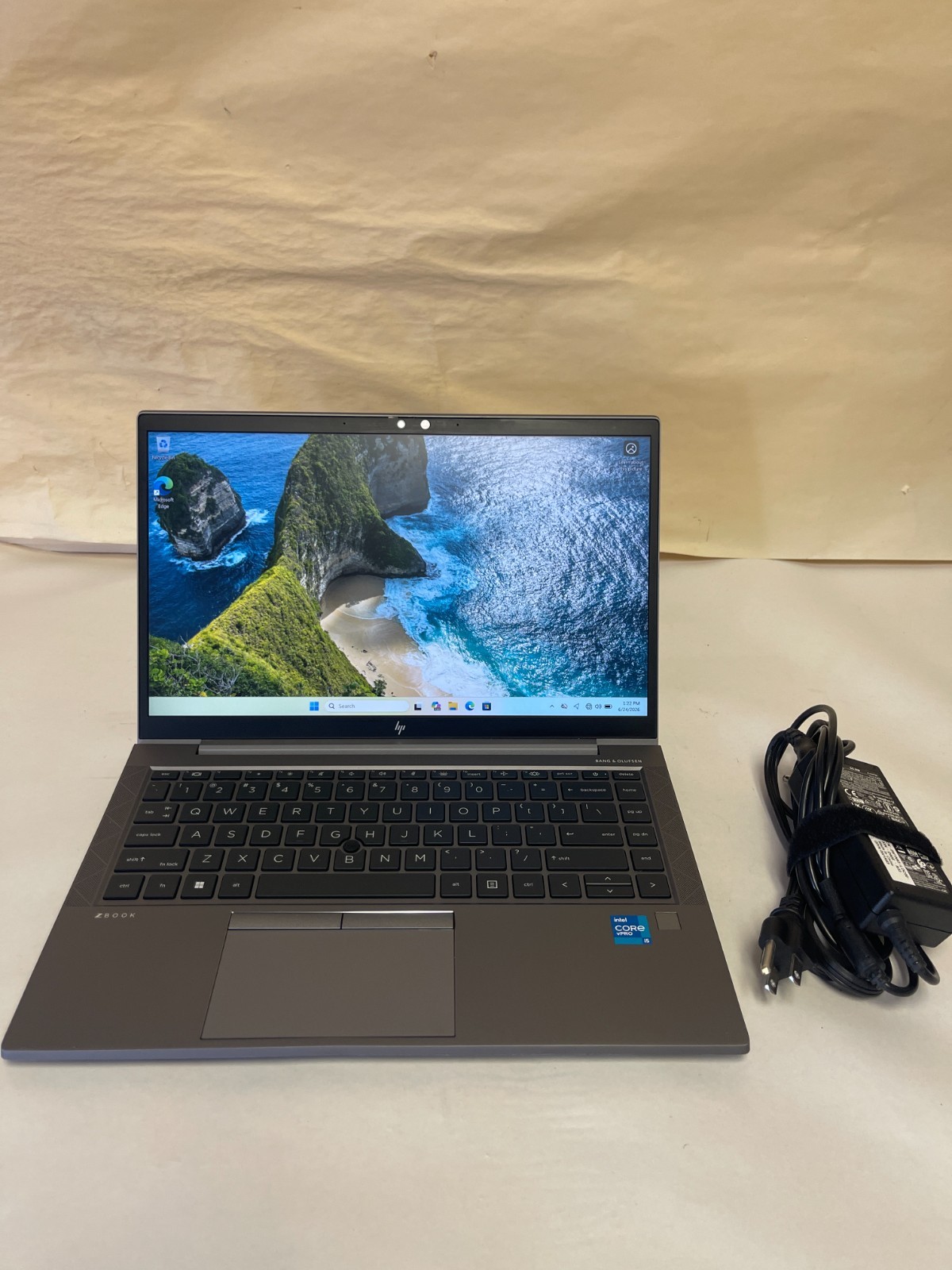 HP ZBook FireFly G8 i5-1145G7 2.60GHz 16GB RAM 256GB M.2 Win 11 Pro