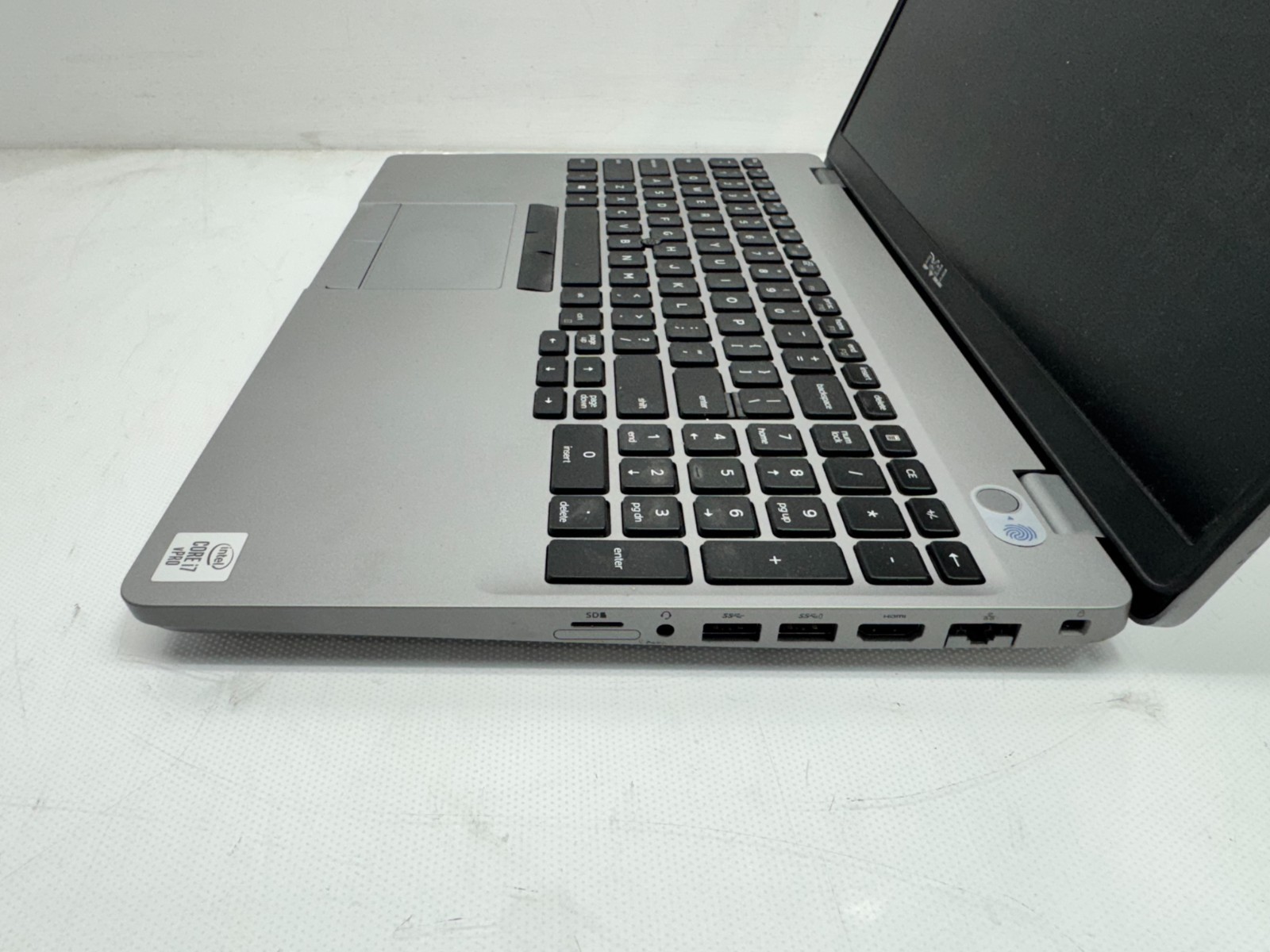 Dell Precision 3550 15.6″ Laptop i7-10610U@1.8GHz 16GB 256GB P520 *READ*