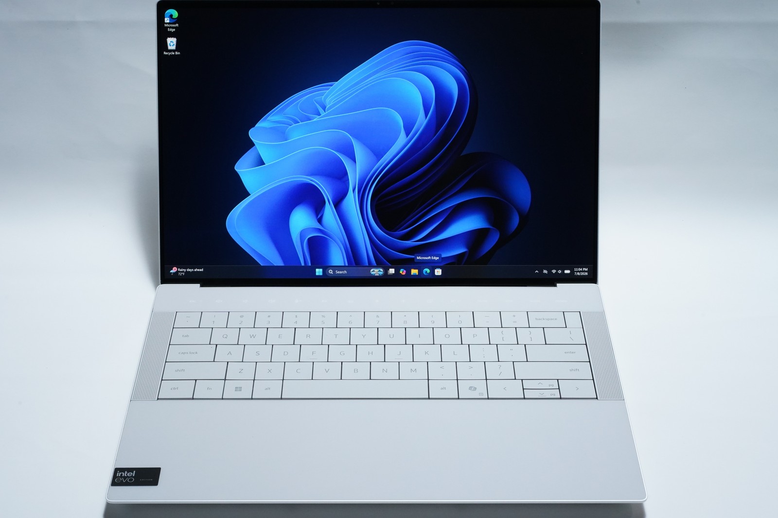 Dell XPS 14 9440 14.5″ Laptop Ultra 7 32GB 1TB 3.2K OLED Touch 120Hz