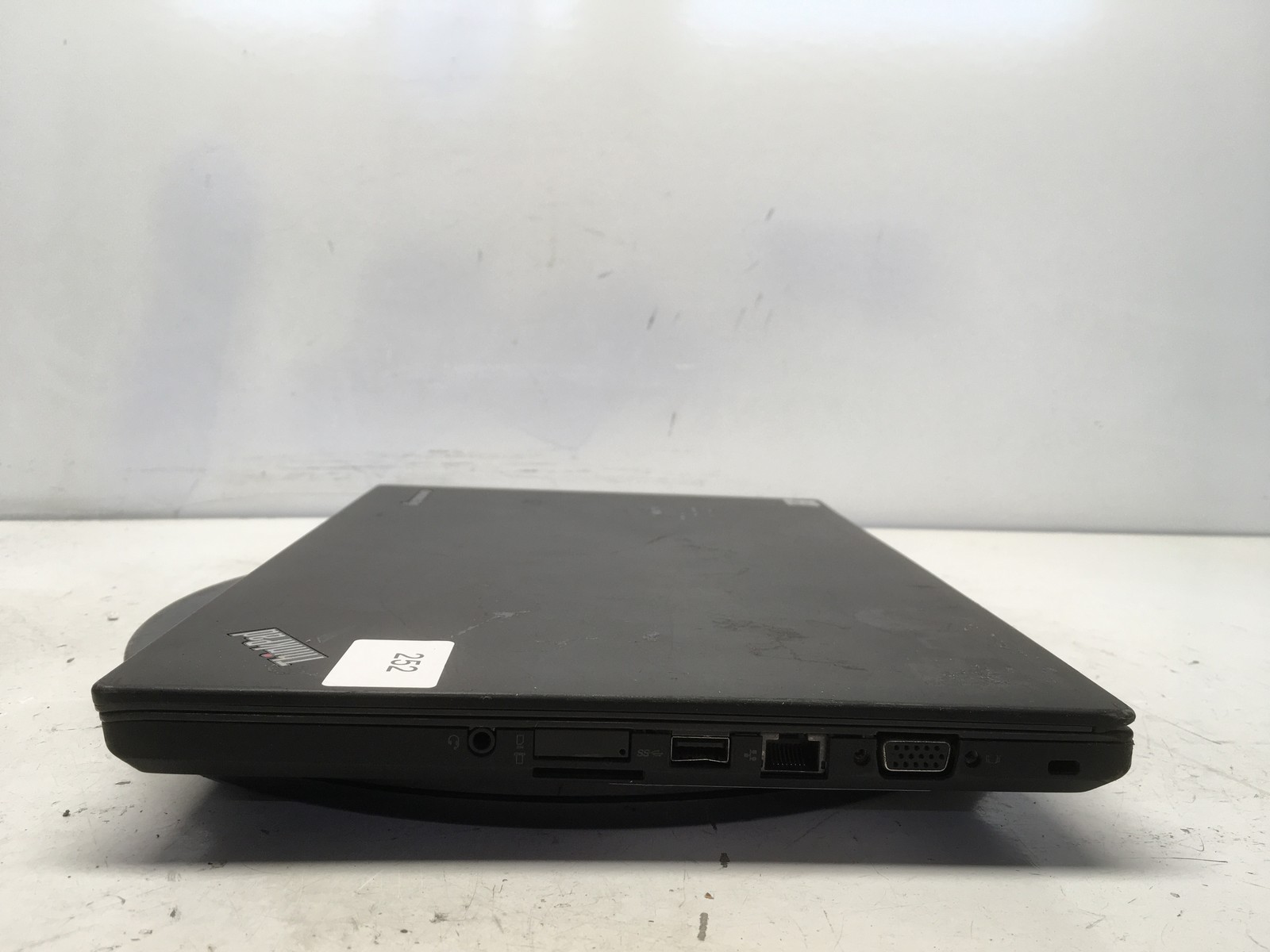 Lenovo ThinkPad T440 Type: 20B7-S2H300 Intel Core i3 4th Gen No RAM HD/Batt