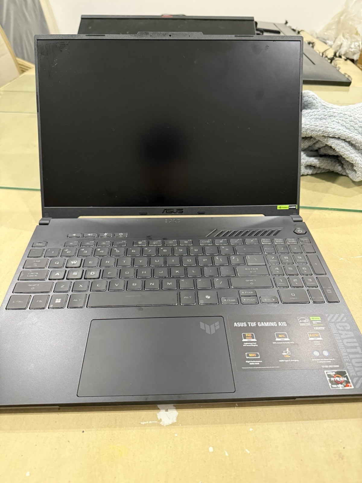 ASUS TUF Gaming A16 Laptop AMD Ryzen 7 7445HS RTX 4050 16GB 512GB SSD 16″ 145Hz