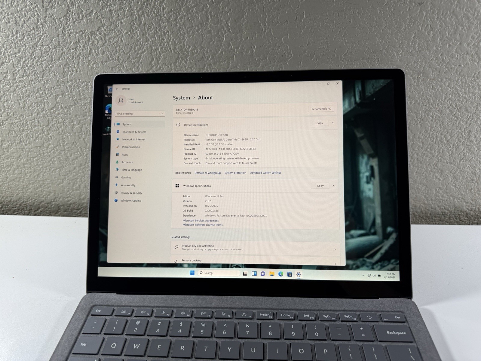 Microsoft Surface Laptop 5 13.5” 1950 Intel Core i7-1265U 16GB RAM 512GB NVME