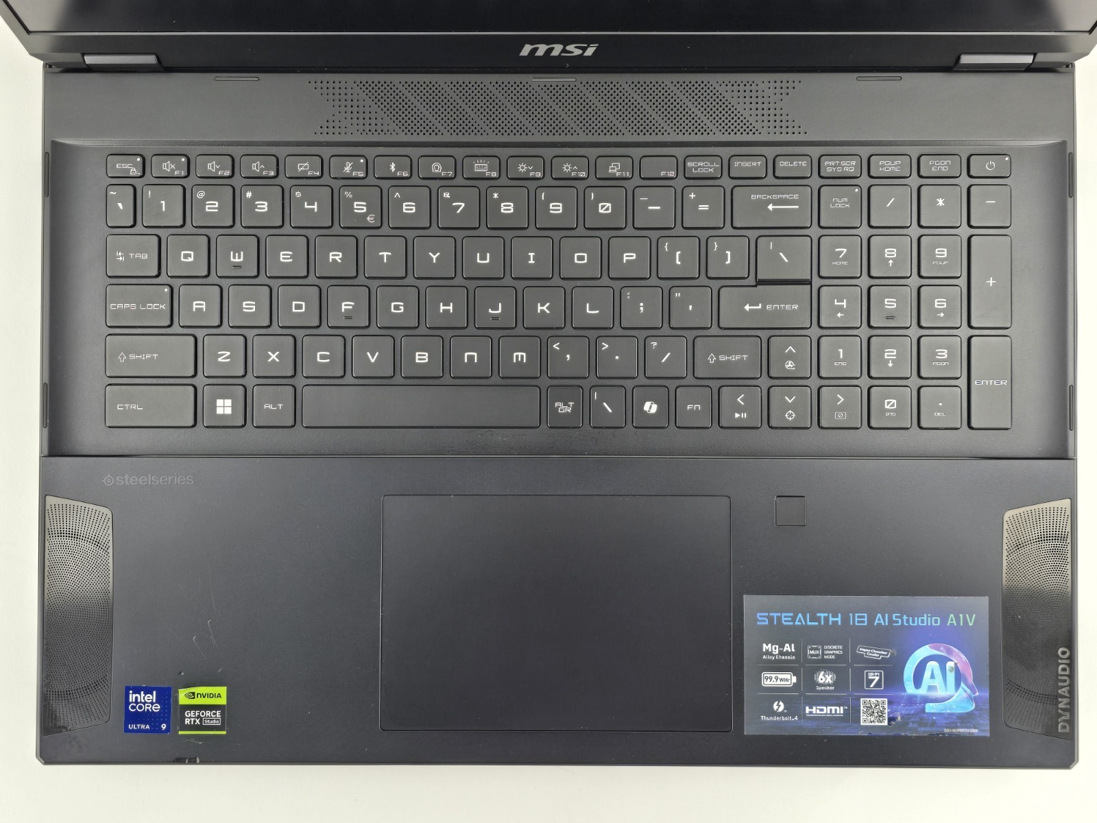 MSI Stealth 18 AI Studio 18″ UHD+ Ultra 9 185H 32GB 1TB RTX 4080 – Used – READ