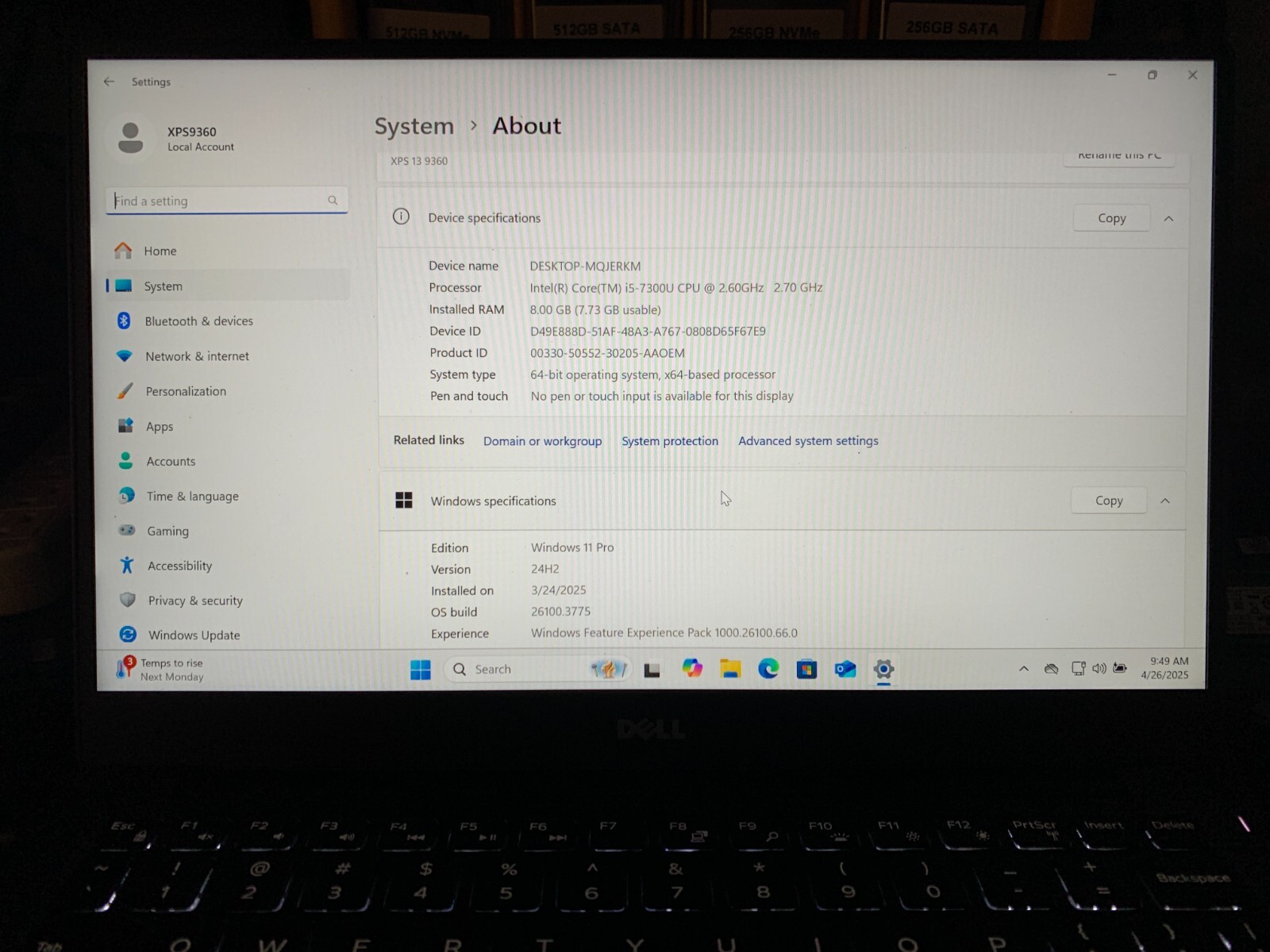 Dell XPS 9360, i5 7300u, 8 GB – 256 GB M2 NVMe SSD Windows 11 Pro # D82R5H2