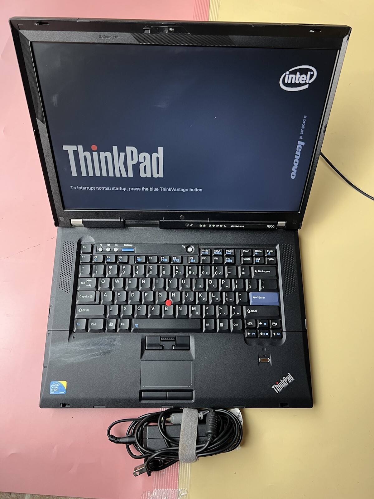 Lenovo Thinkpad R500 Intel Core 2 Duo 15.4” 3GB RAM 500GB HDD WEBCAM BLUETOOTH