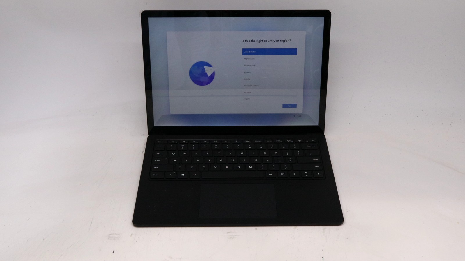 Microsoft corporation Surface Laptop 4 13″ i7-1185g7 32GB 1TB – Very Good
