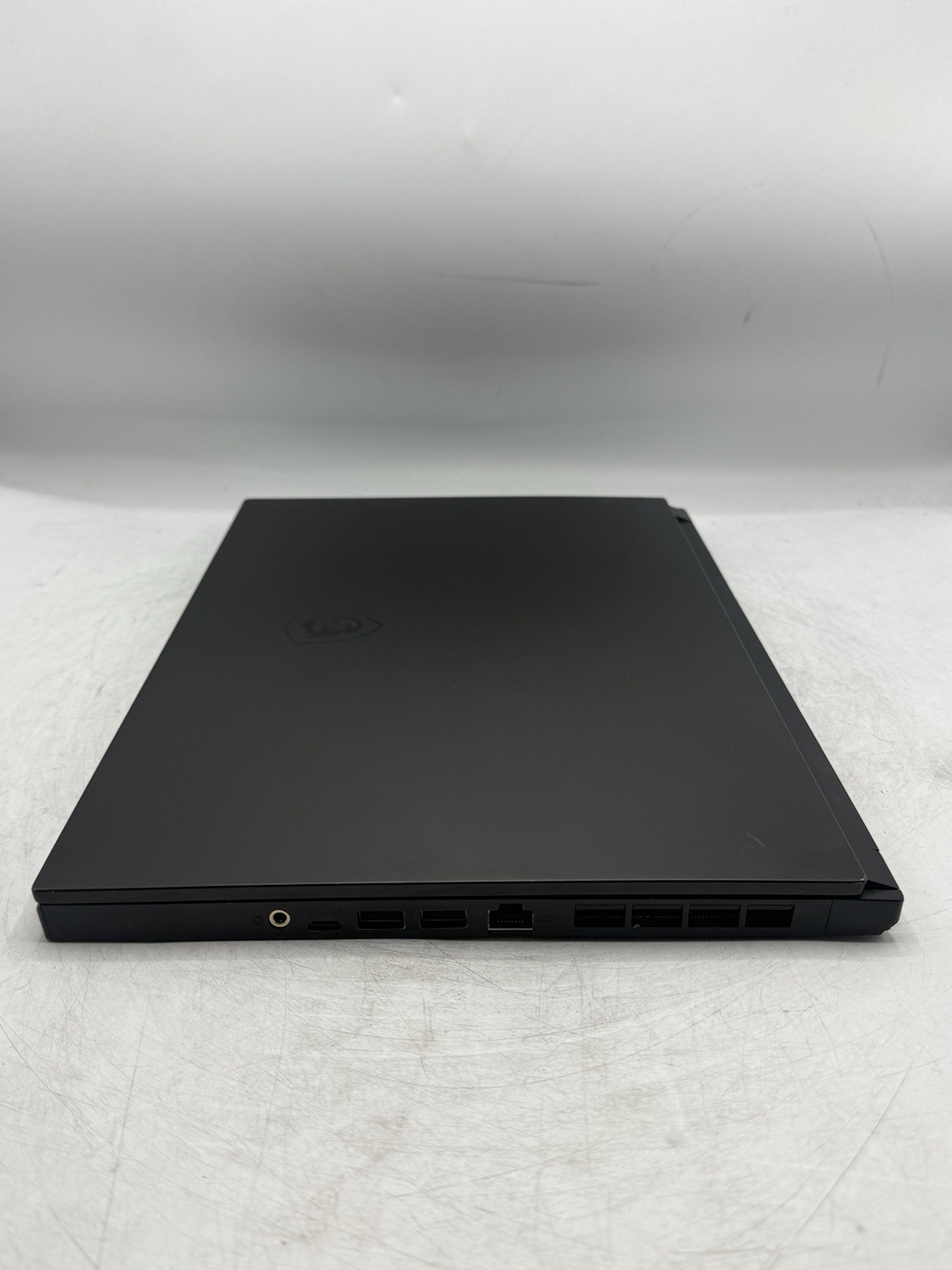 MSI Creator 15 Gaming Laptop 15.6″ 4K i7-11800H 3080 READ