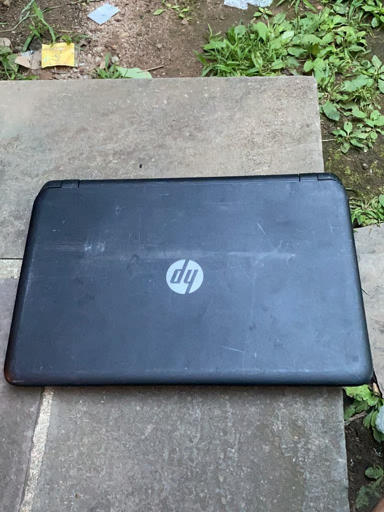 3x HP Laptop Lot – 15-f233wm, 6910p & 6560b | Untested | For Parts | As-Is