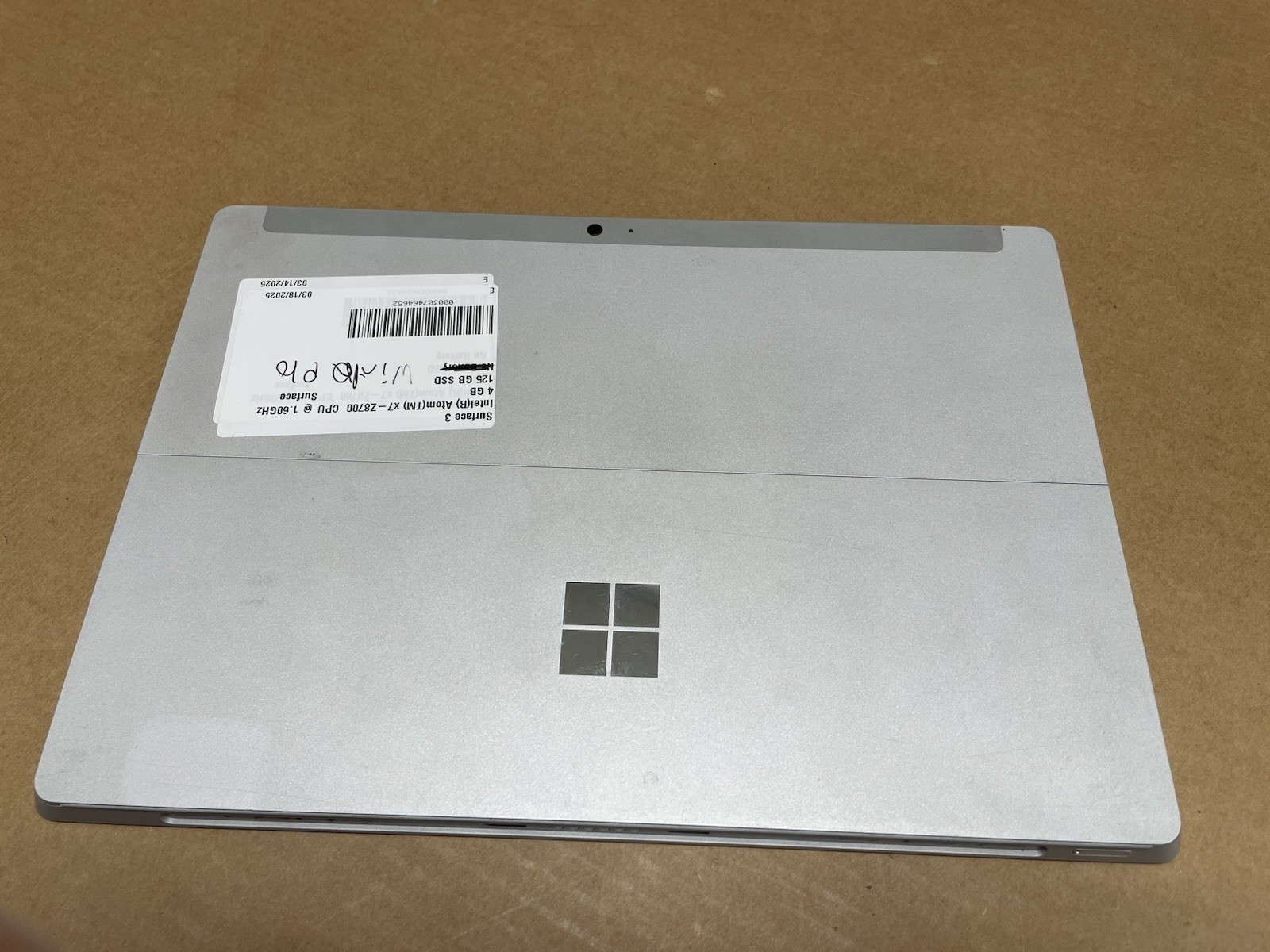 Microsoft Surface 3 Atom x7-Z8700 4GB RAM 125GB SSD