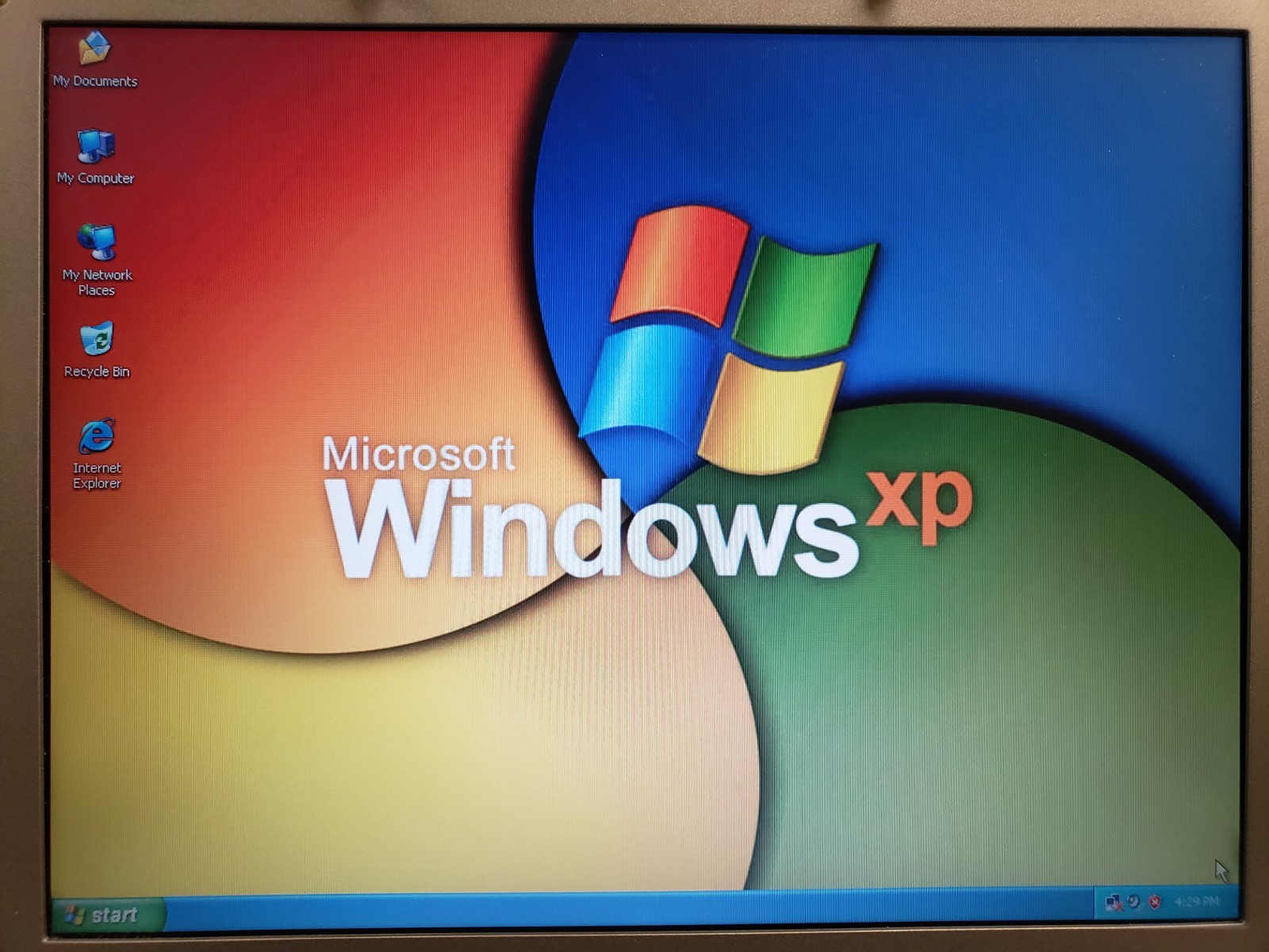 Vintage Dell Inspiron 1150 Celeron 2.6GHz 256MB 40GB Windows XP Laptop 14″