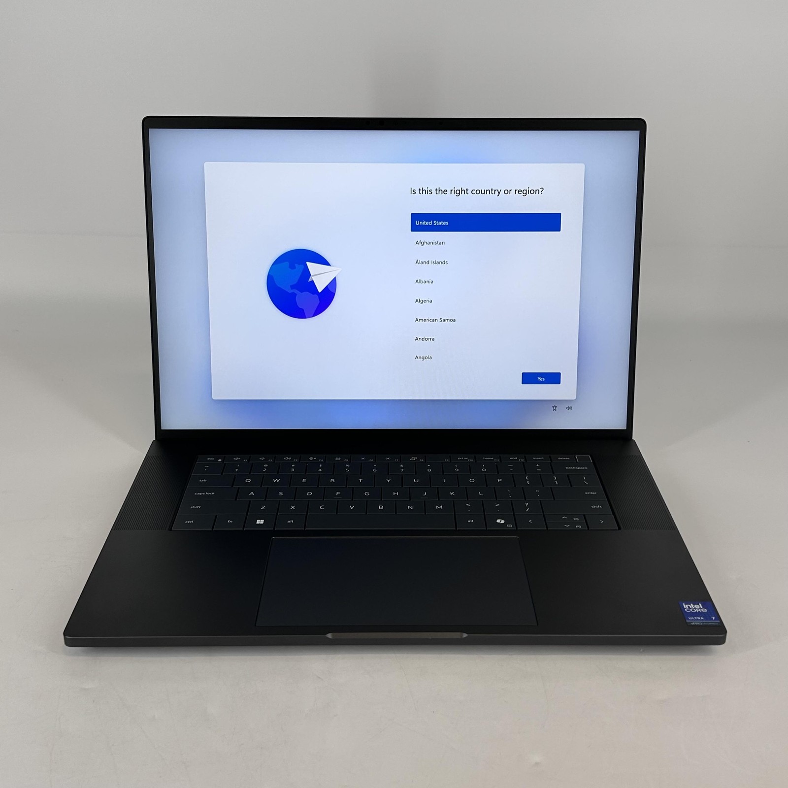 Dell Pro Max 16 Premium MA16250 FHD+ Ultra 7 265H 32GB 1TB SSD RTX PRO 2000