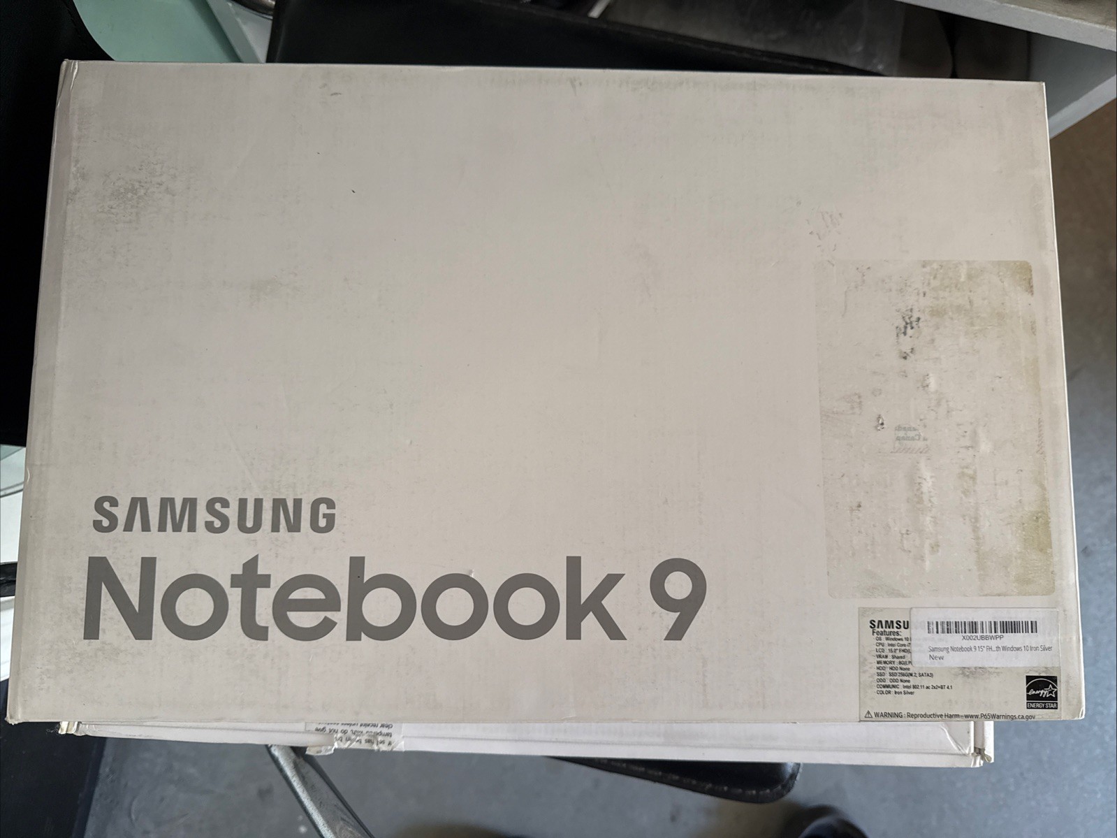 Samsung NP900X5J-K01US Notebook 9 FHD i7-7500U 8GB RAM 256GB SSD – Iron Silver