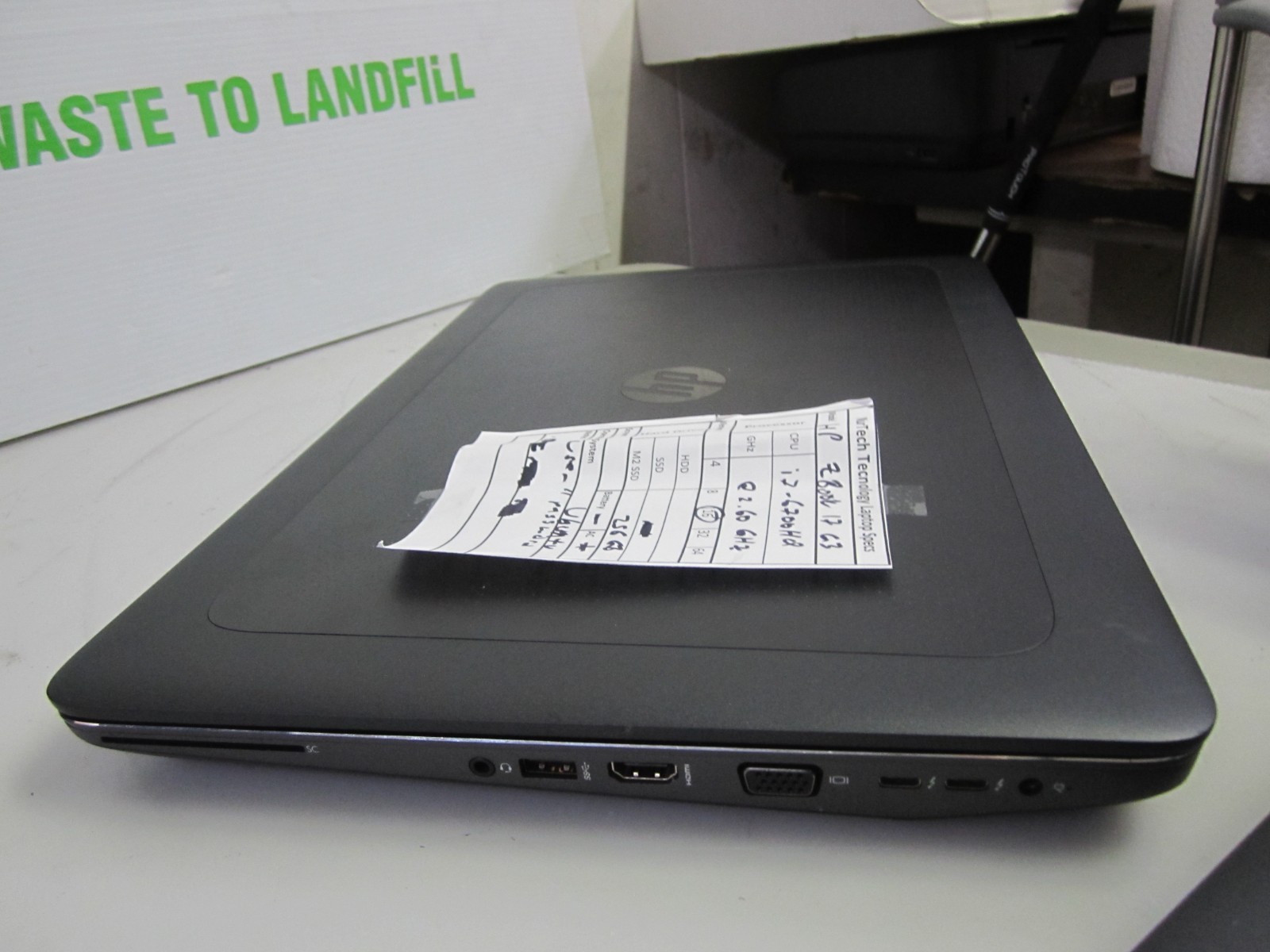 HP ZBook 17 G3 17.3″ i7-6700HQ 2.60GHz 16GB/256GB UBUNTU Laptop + AC NO BTRY