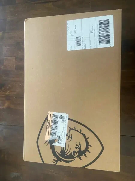 MSI gaming labtop Pulse GL66 12UCK