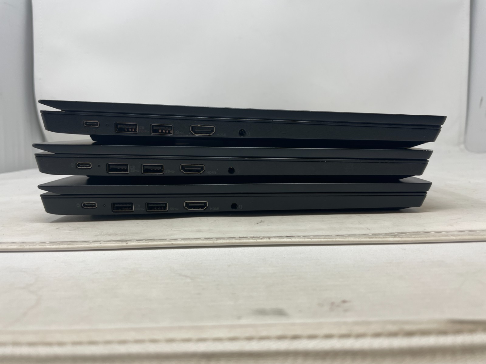 Lenovo ThinkPad E15 Intel Core i5 10th Gen 8GB RAM 500GB HDD 20RD0073US