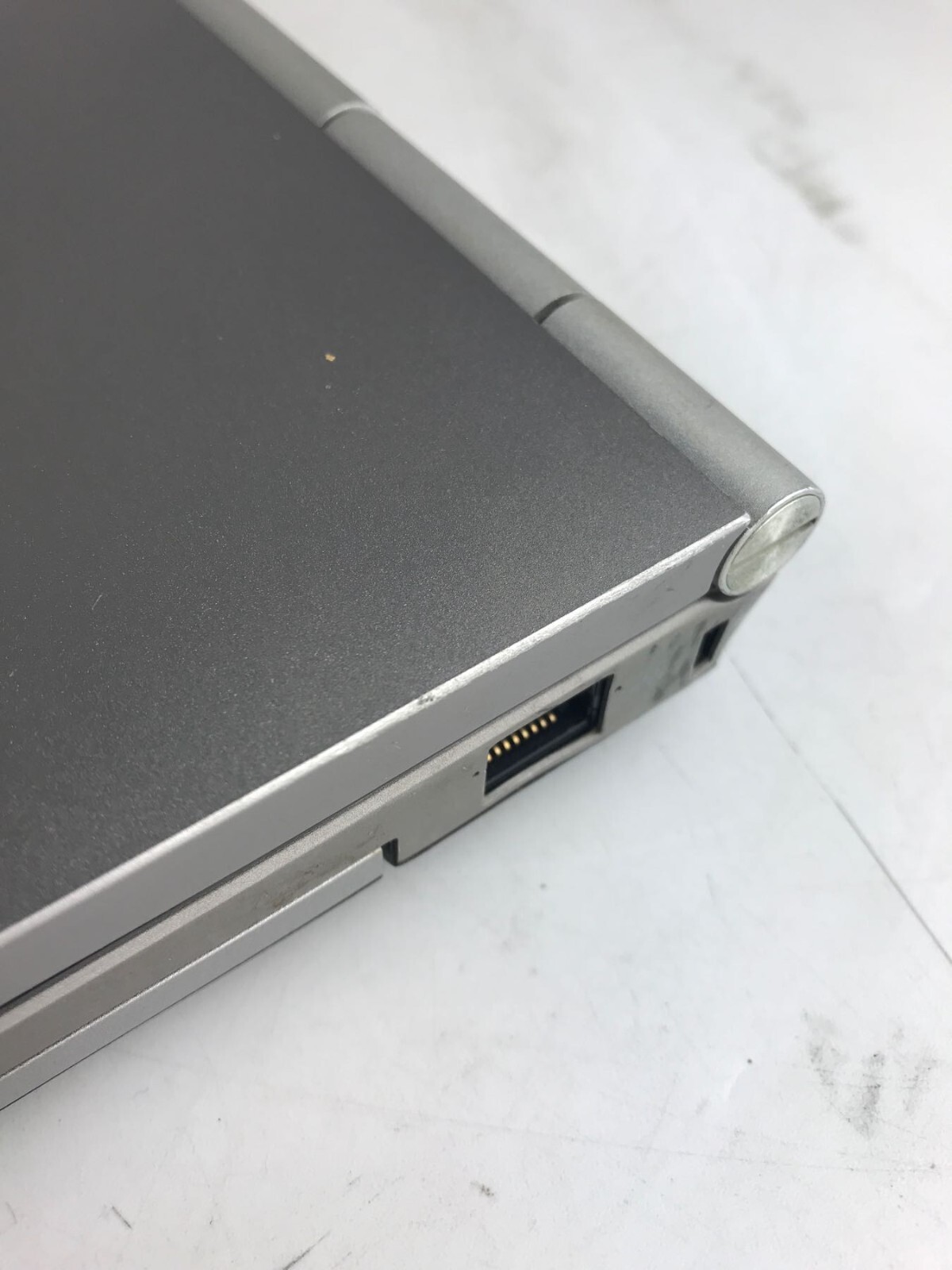 HP Elitebook 8570p Core i7-3740QM 2.70GHz 8GB NO HDD Laptop (READ description)