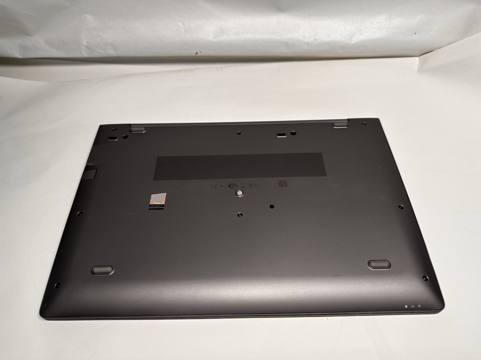HP ZBook 15U G6 I7-8665U 256GB SSD Nvme 16GB Gpu Radeon Pro WX3200 Win11 Grade A