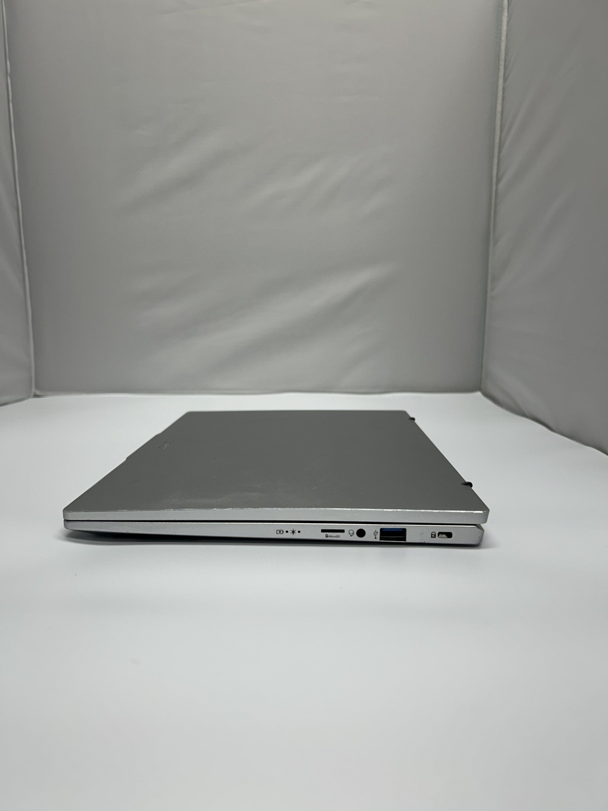 Acer Swift Go 14 – 16GB RAM / 1TB SSD – Silver – Very Good Condition