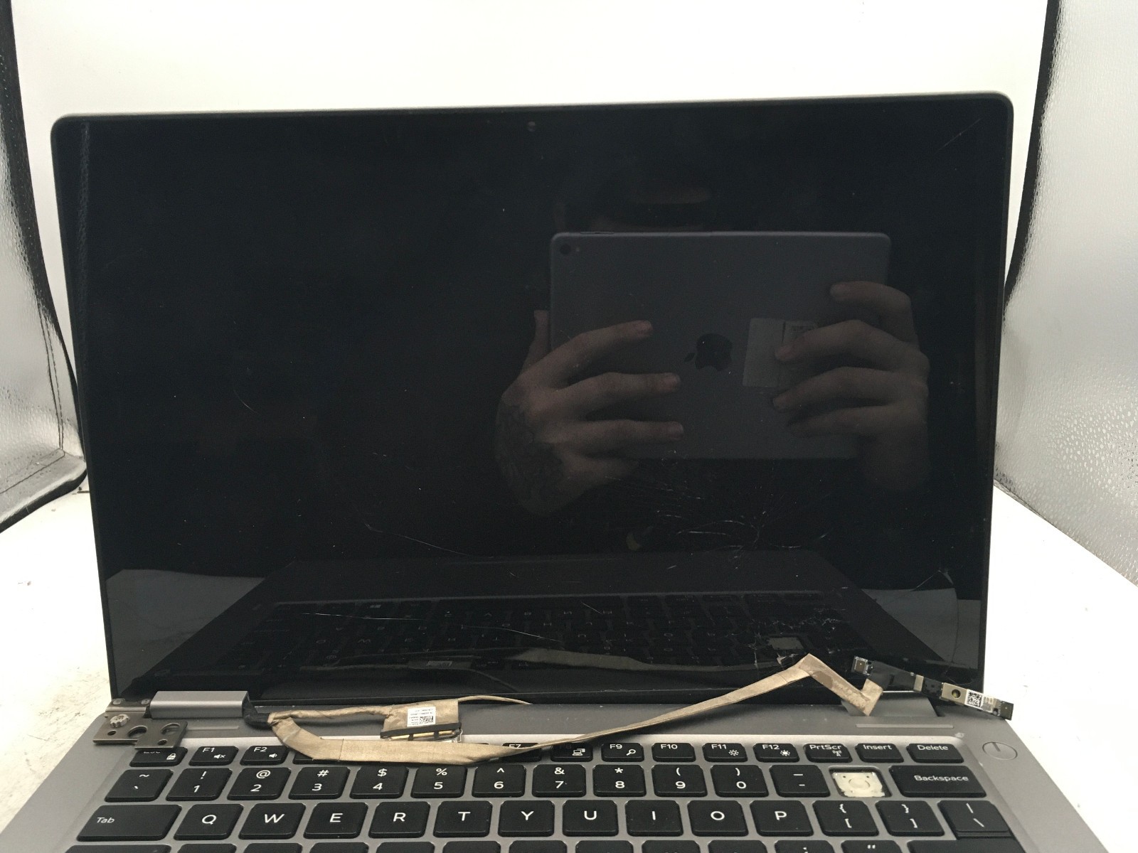 DELL LATITUDE 3310 – FOR PARTS/REPAIR – INTEL I5 8TH GEN – NO RAM – READ DESC-BB