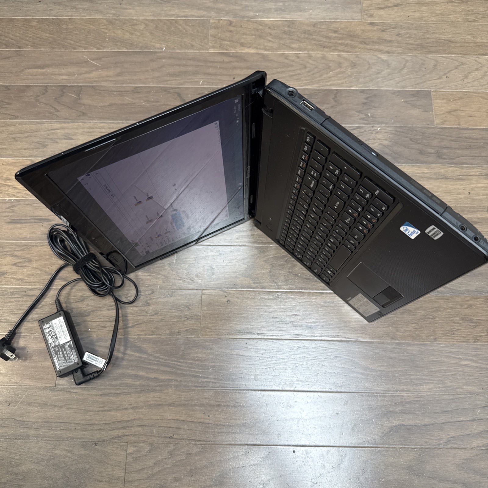 LENOVO G570-4334 PINTIUM B940@2.0GHZ 4GB RAM 256GB SSD WINDOWS 10