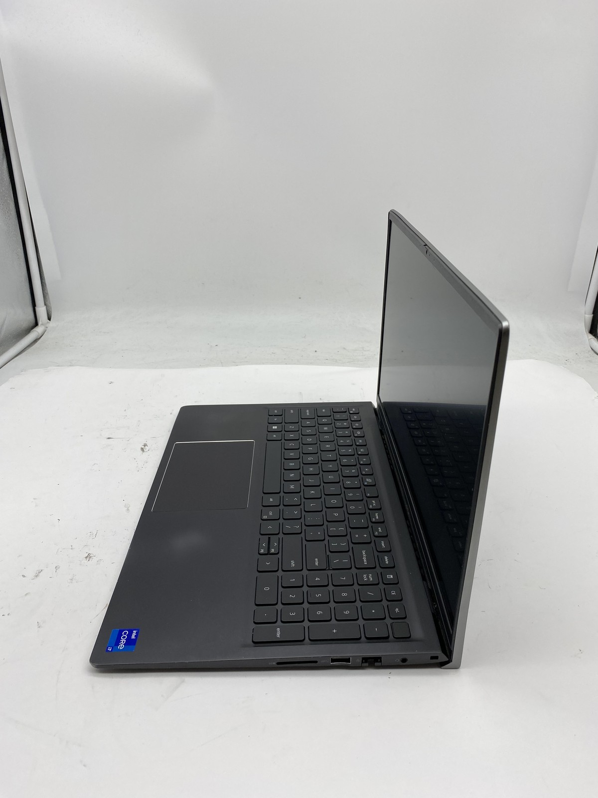 Dell Vostro 15 5510 Laptop Intel Core i7 11390H 3.4GHz 16GB RAM 512GB SSD W11P