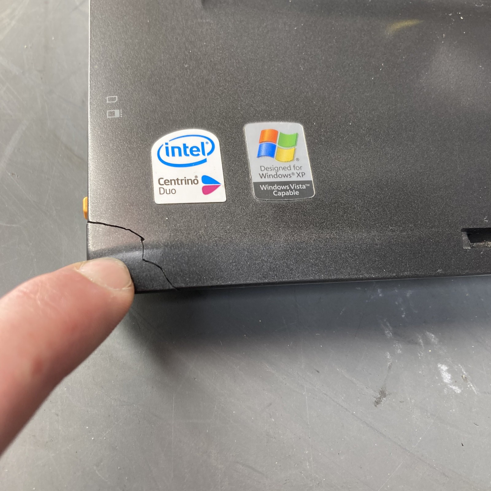 Lenovo 3000 N100 Laptop Intel Core 2 T5500 1.66GHz 1GB RAM 120GB HDD Windows XP