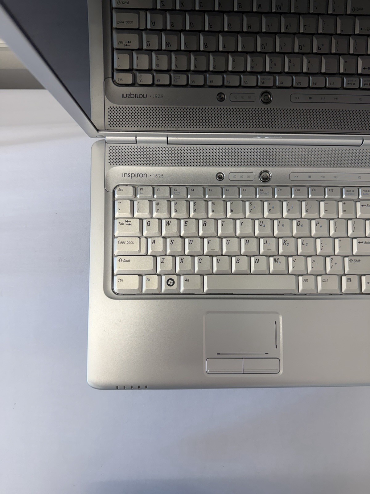 Dell Inspiron 1525 Laptop – Good Screen – Intel Duo 06FD – RAM 4GB – Read Des