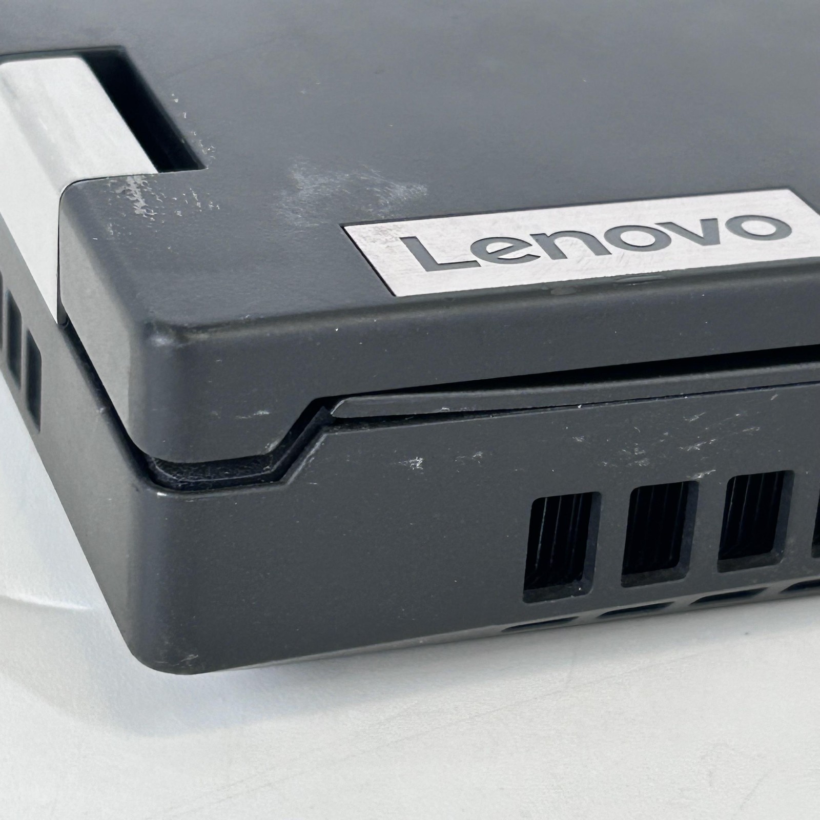 Lenovo ThinkPad P15 Gen 1 FHD i5-10400H 2.60GHz 16GB 512GB SSD Quadro T1000