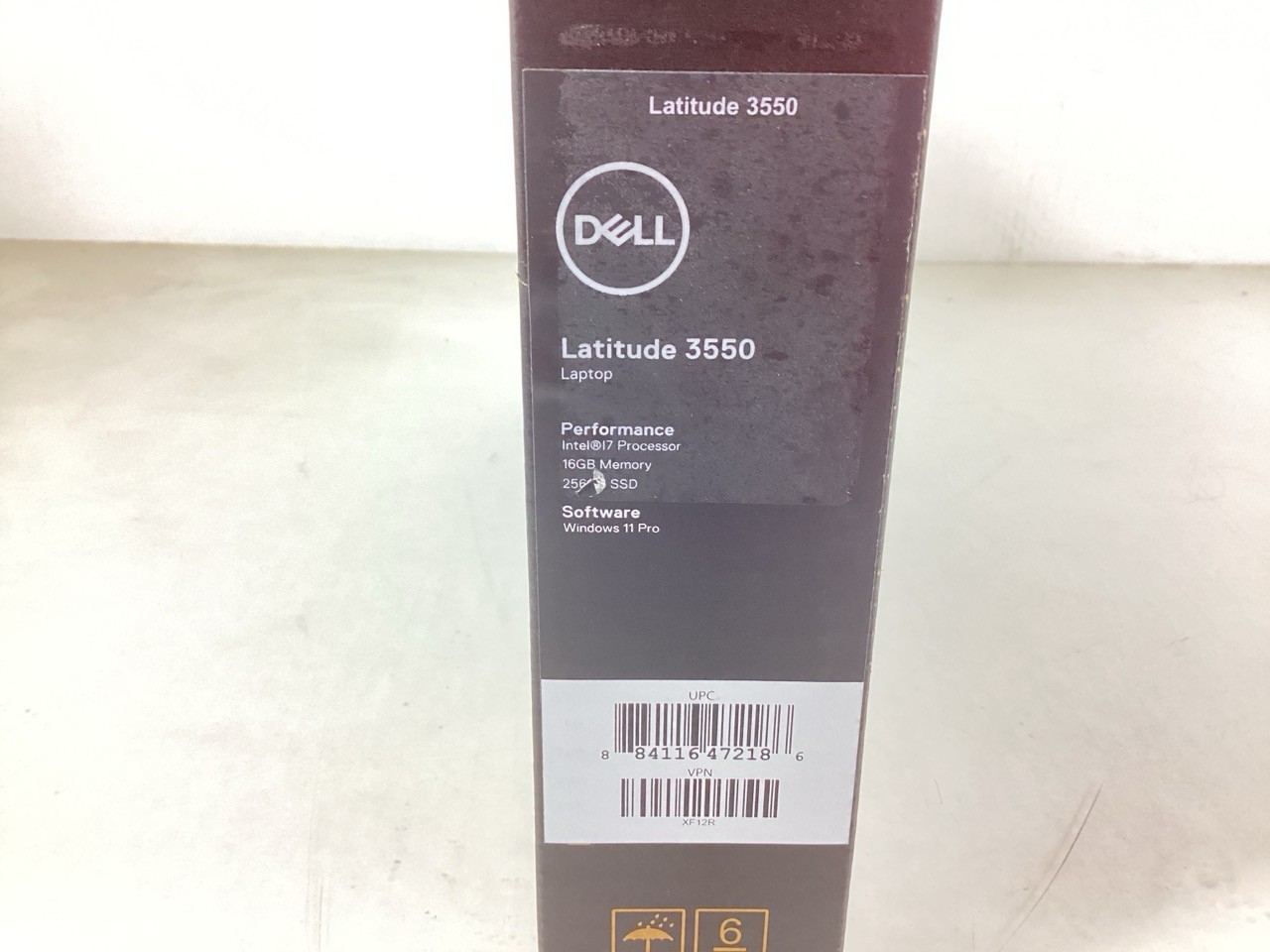 Dell Latitude 3550 15.6″ FHD i7-1355U 1.7GHz 16GB 256GB WiFi 6E W11P – (XF12R)