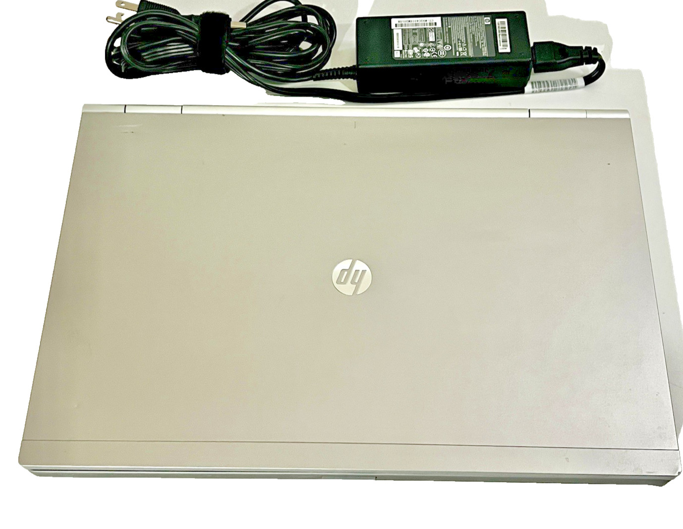 HP Elitebook 8560p 15.6″ Core i5-2450M 2.50GHz 500GB 8GB/SERIAL PORT/DVD WIN 7P