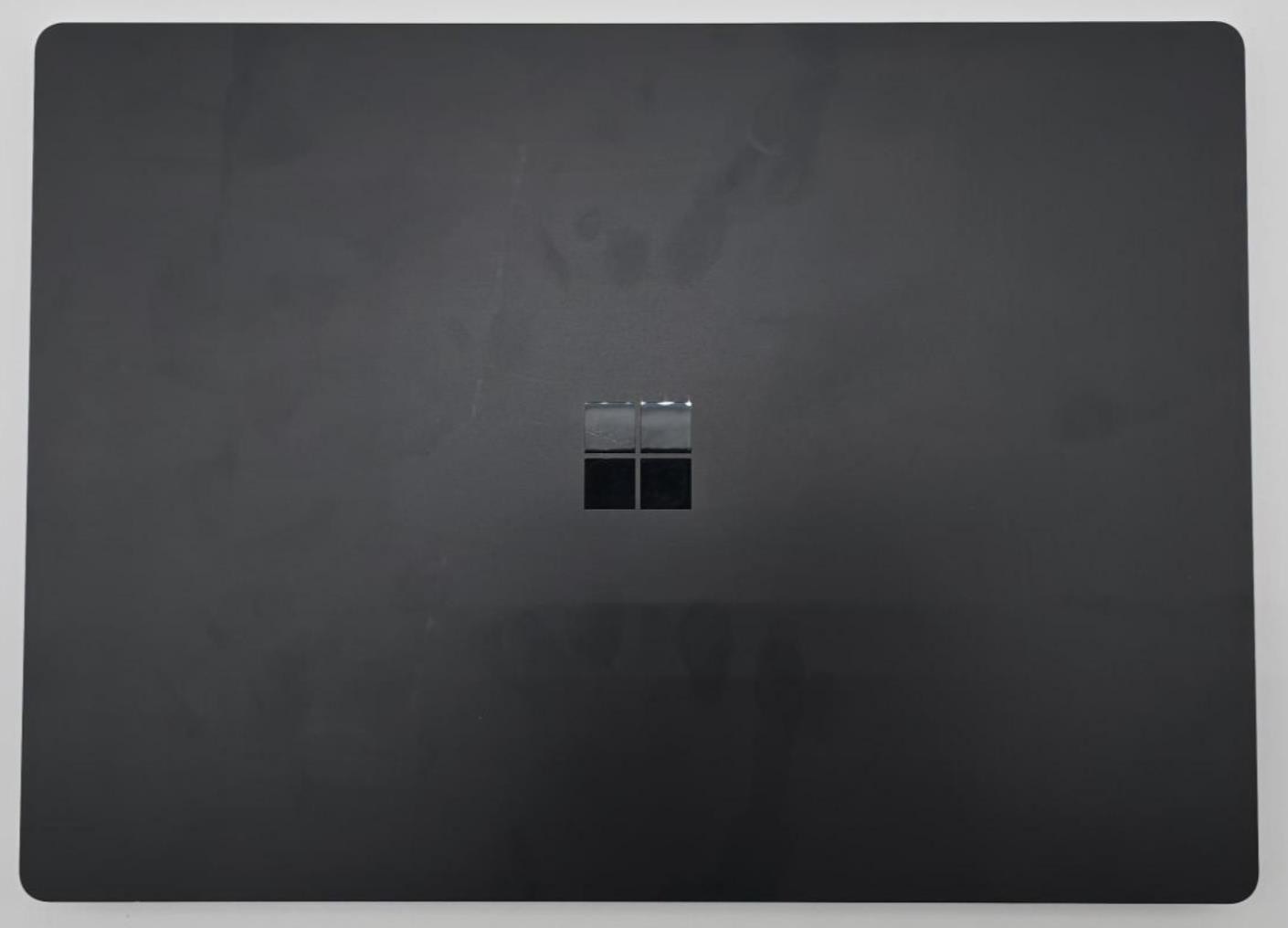 Microsoft Surface Laptop 5 13.5” i7 16GB RAM 256 SSD BLACK R19-00024 – OPEN BOX