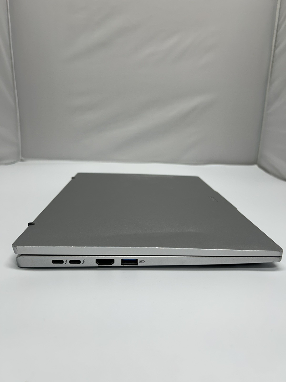 Acer Swift Go 14 – 16GB RAM / 1TB SSD – Silver – Very Good Condition