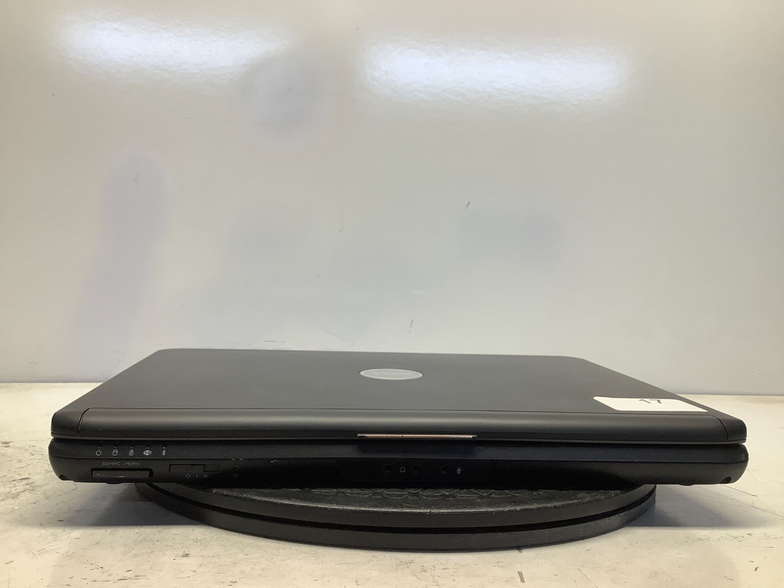 Dell Vostro 1400 Intel Core 2 Duo 06FD 1.6GHz 2 GB NO HDD