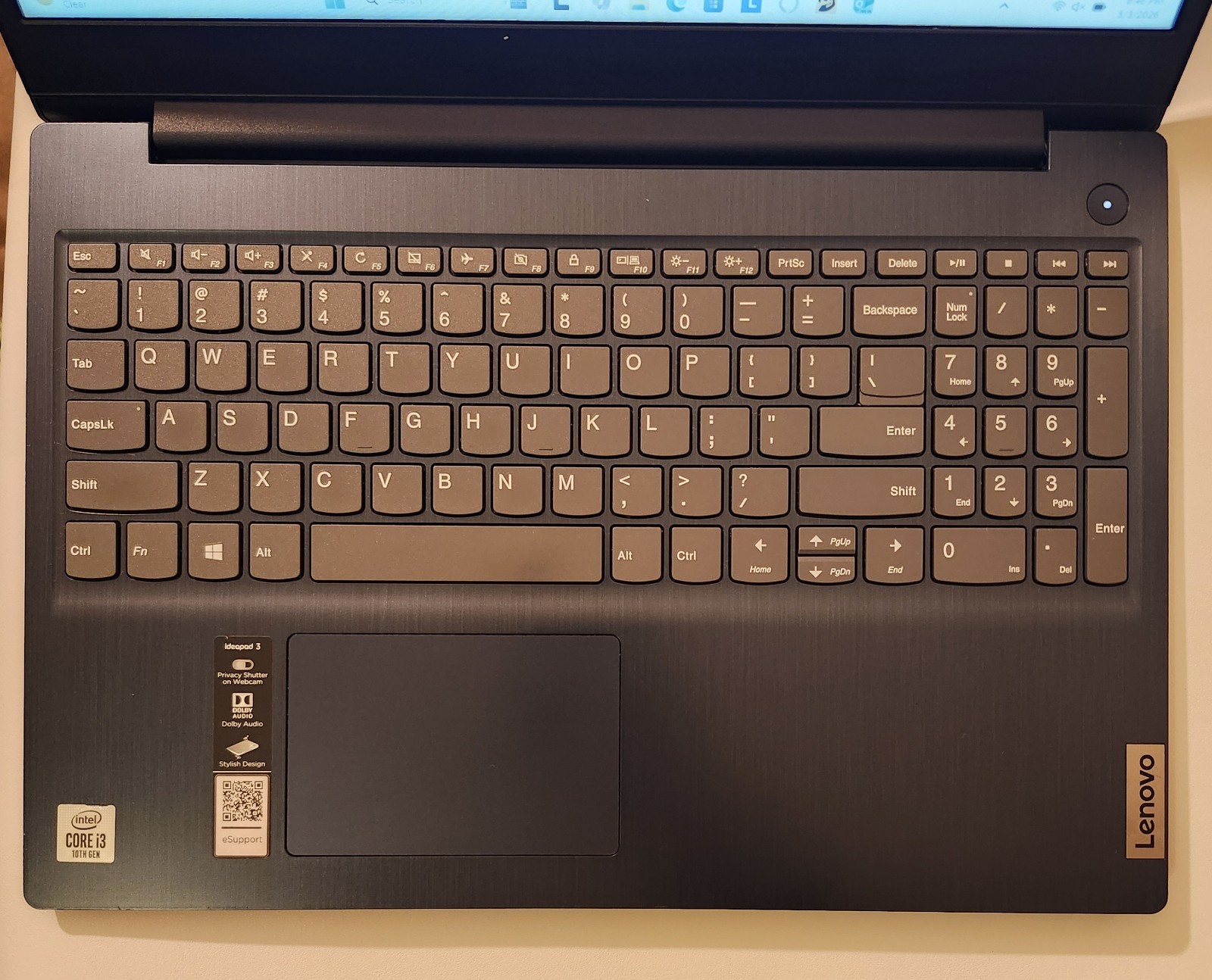 Lenovo IdeaPad 15IML05 15.6″ i3-10110U 2.1GHz 8GB RAM 256GB SSD Intel UHD