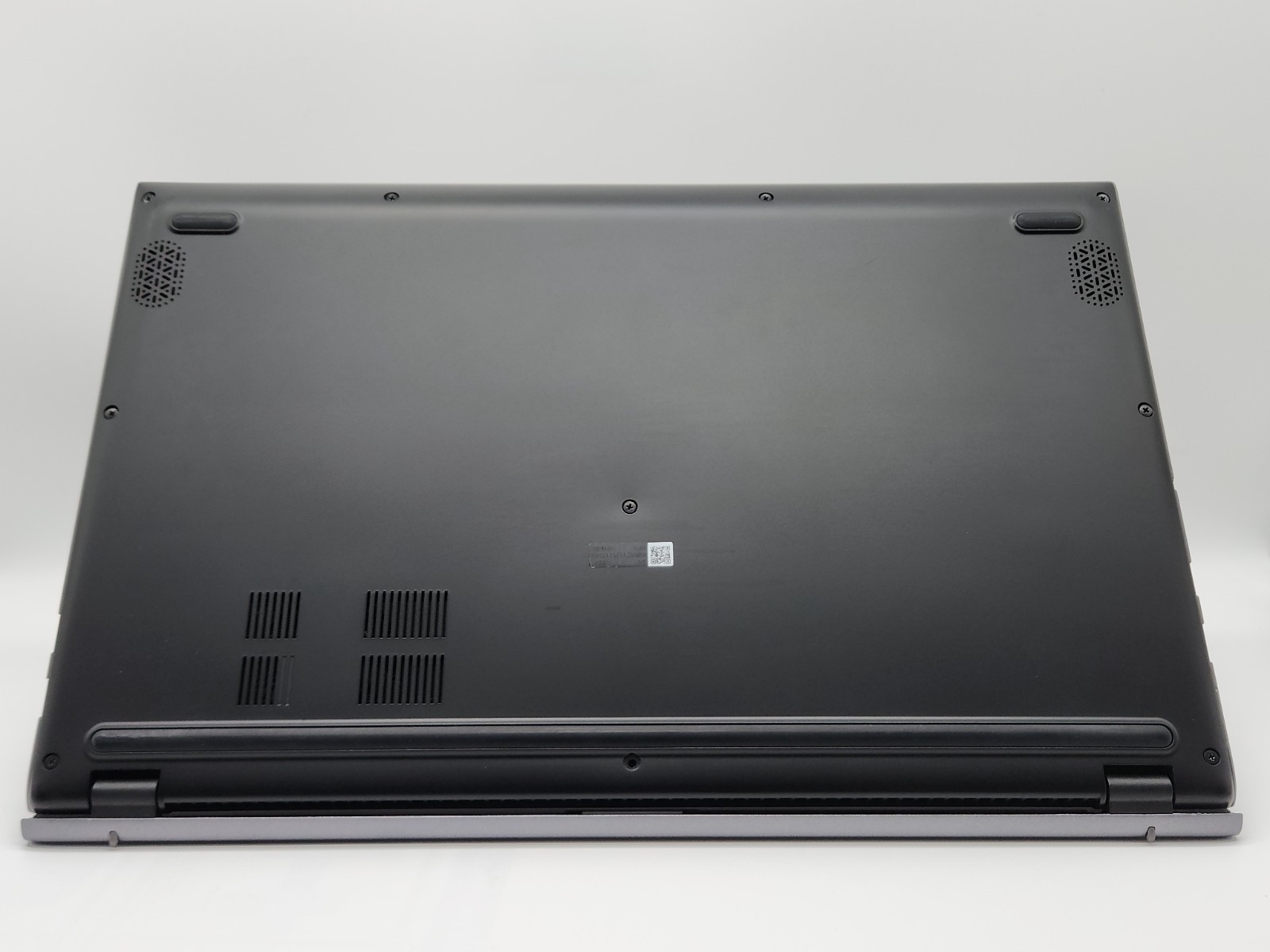 ASUS Vivobook 15 F512DA, AMD Ryzen 3 3200U, 12GB RAM, 512 SSD, Win 11 home