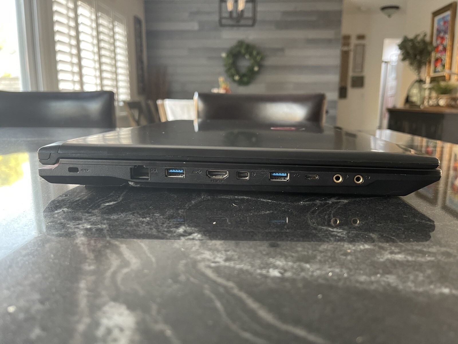 GP72VR 7RF Leopard Pro 17.3″ GeForce® GTX 1060, Intel Core i7-7700HQ