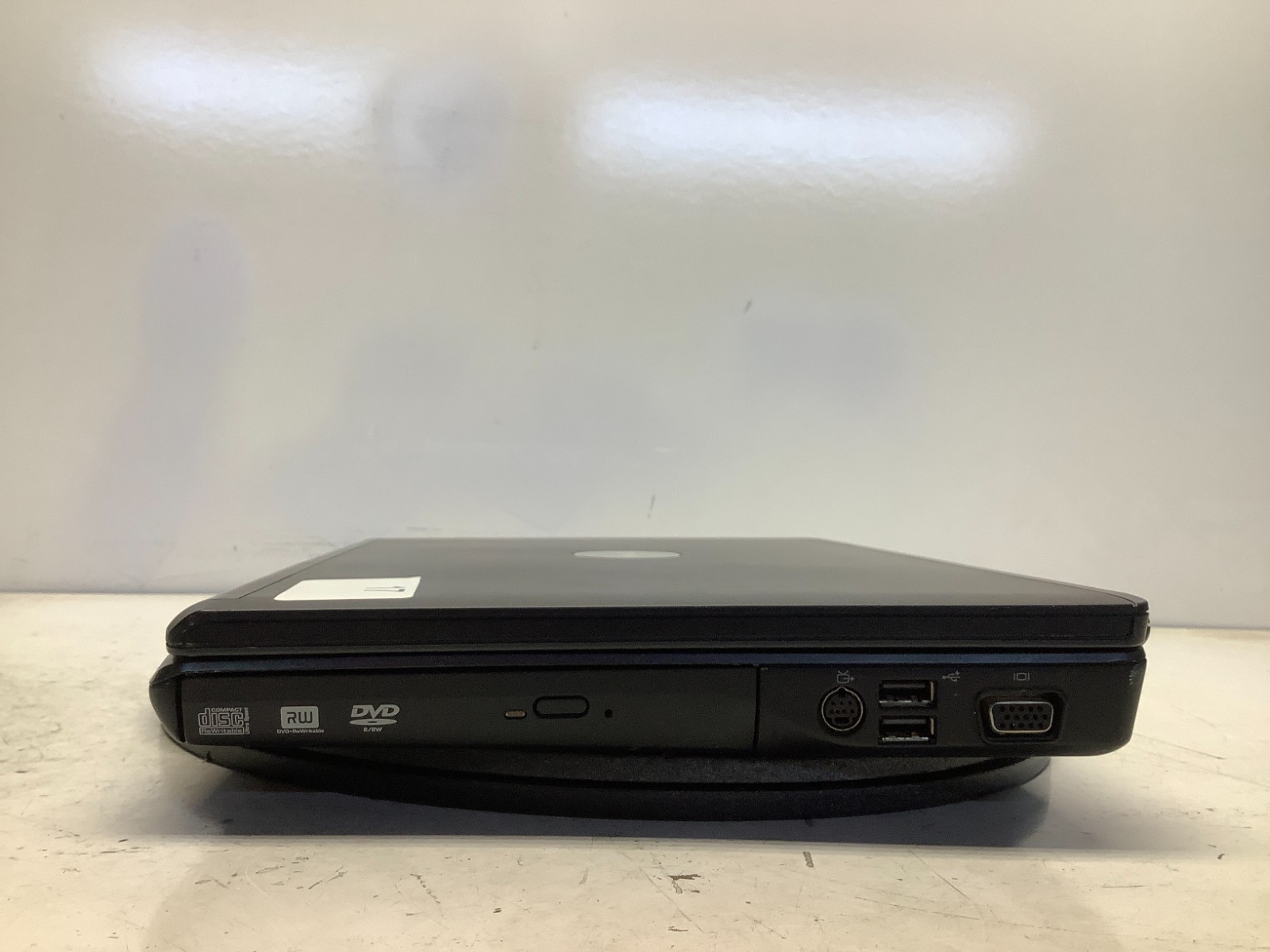 Dell Vostro 1400 Intel Core 2 Duo 06FD 1.6GHz 2 GB NO HDD
