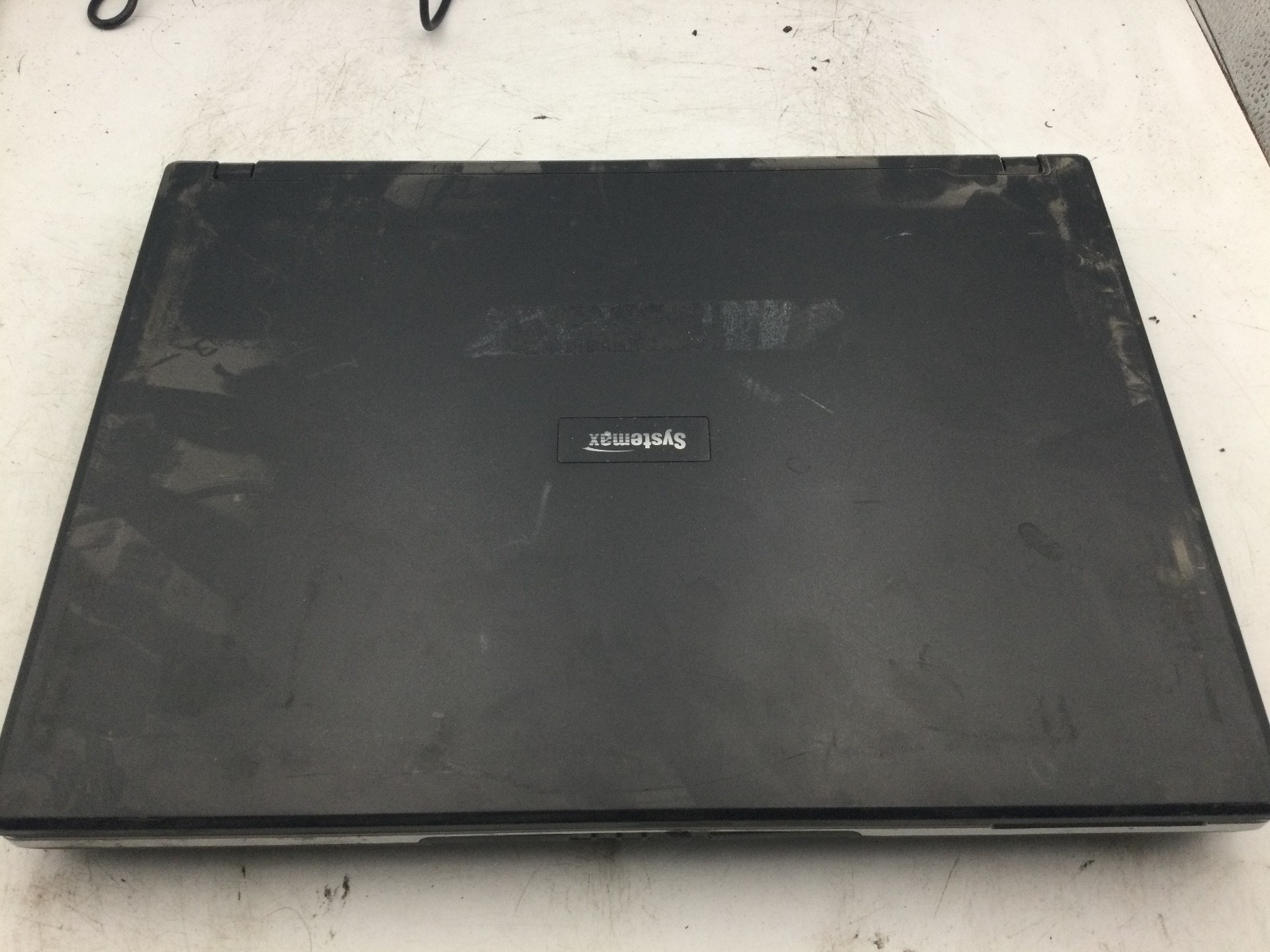 SYSTEMAX MS-16372 – FOR PARTS – INTEL CORE 2 DUO – NO RAM – 15″ – READ – BB